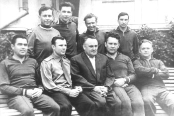С.П. Королев с первым отрядом космонавтов